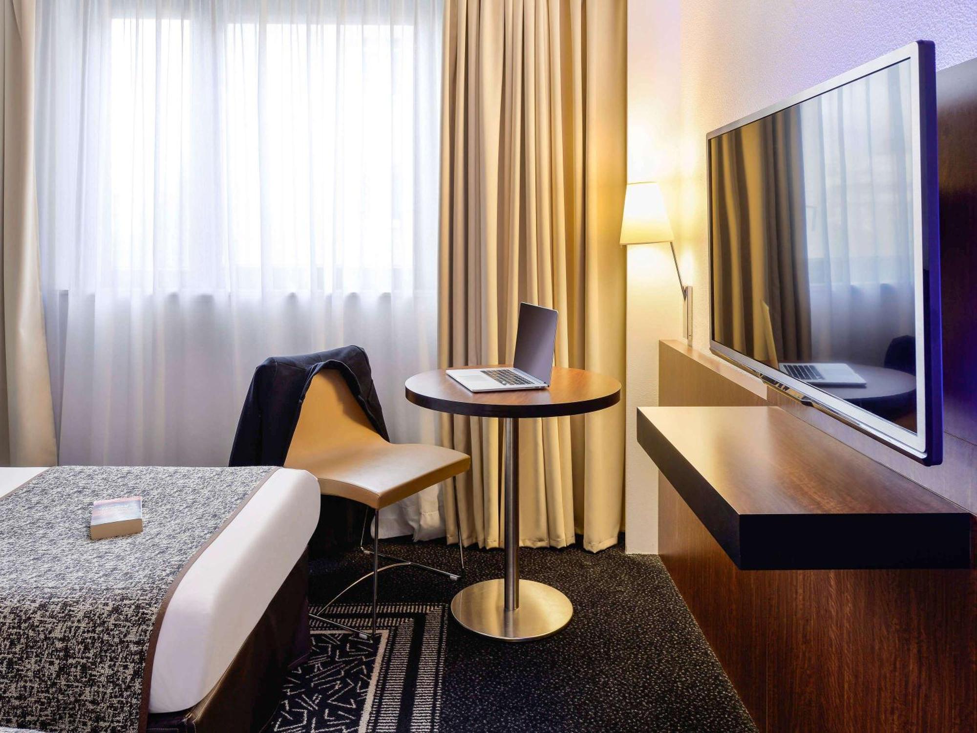 Hotel Mercure Lyon Centre Lumiere Exterior photo